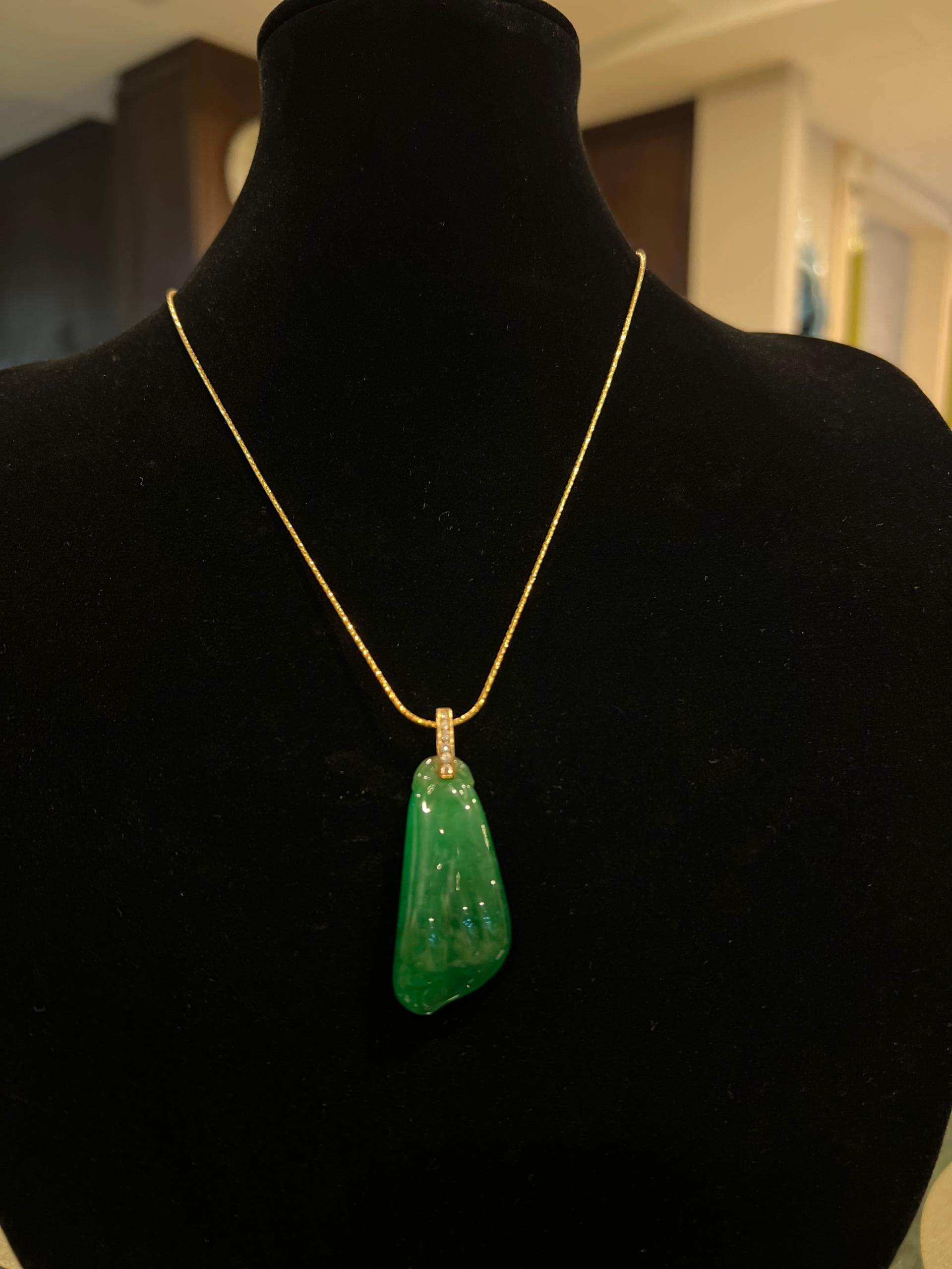 Client gold necklace 4